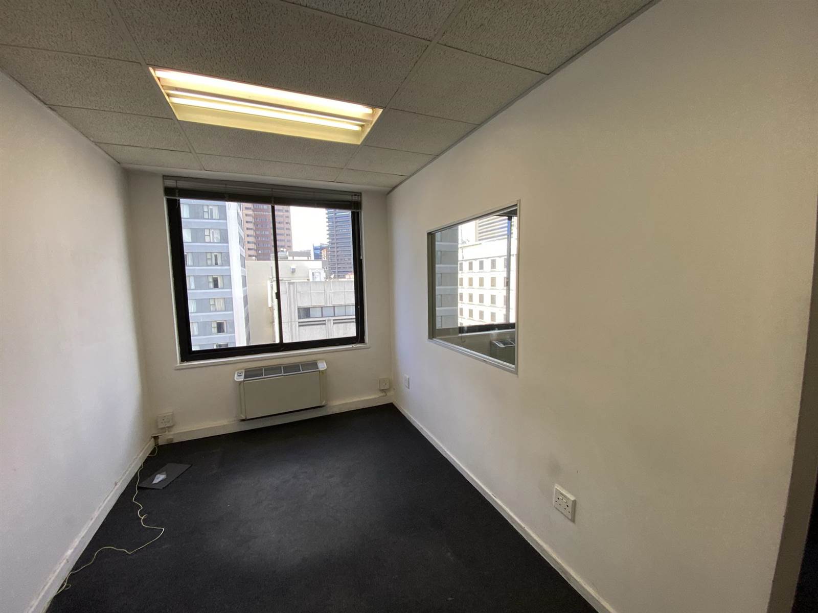 45  m² Commercial space in Cape Town City Centre photo number 2