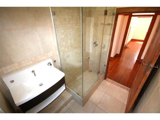 2 Bed Apartment in Illovo photo number 15