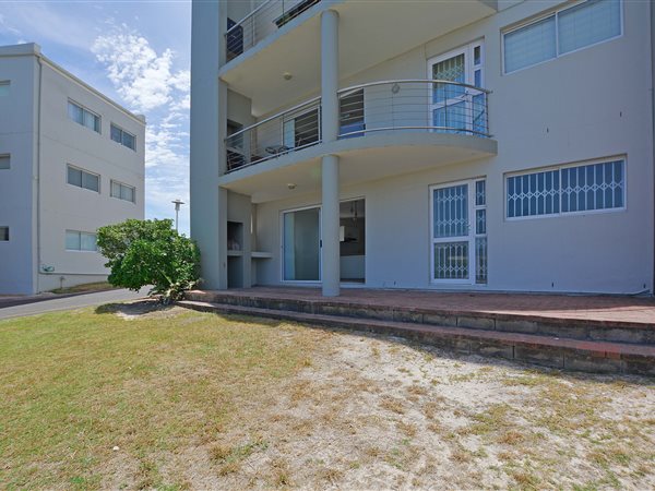 3 Bedroom Apartment 3 Bedroom Apartment