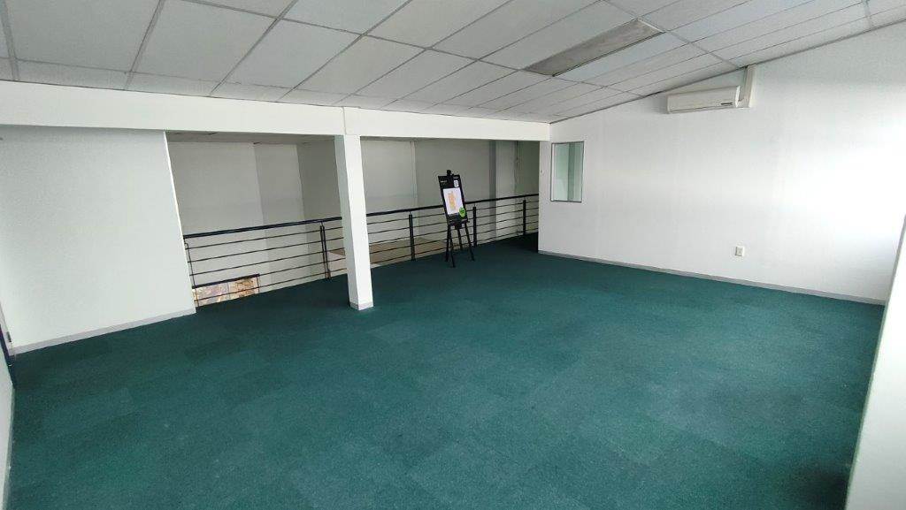 367  m² Commercial space in Kyalami photo number 19