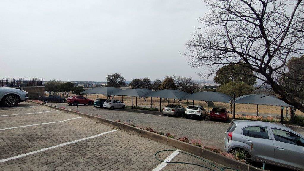 367  m² Commercial space in Kyalami photo number 2