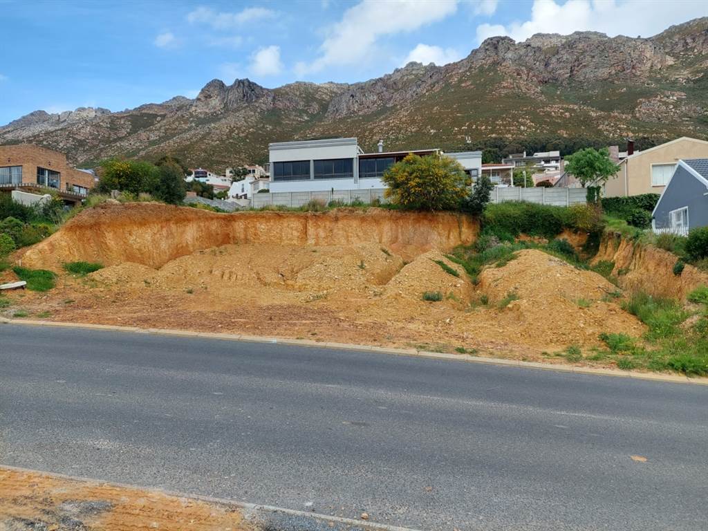 577 m² Land available in Mountainside photo number 1