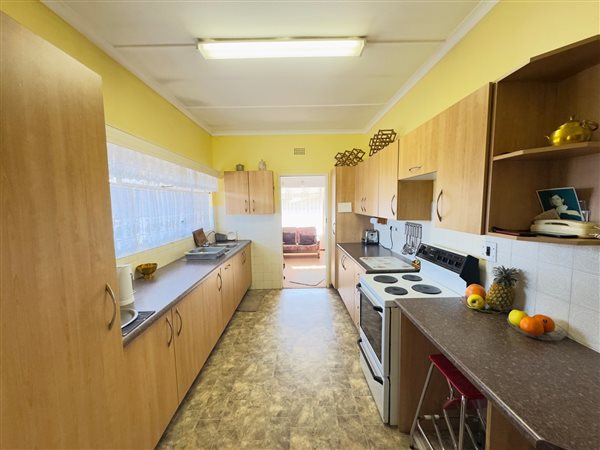 3 Bedroom House 3 Bedroom House