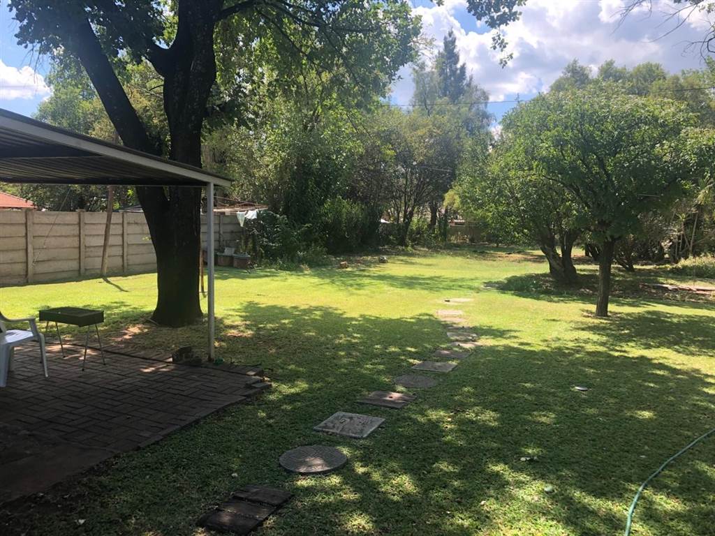 3000 m² Land available in Wilkoppies photo number 3