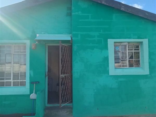 3 Bedroom House 3 Bedroom House