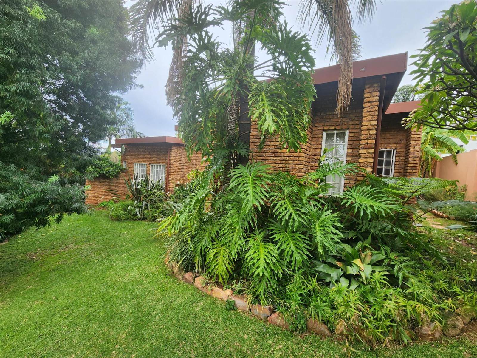 3 Bed House in Constantia Park photo number 30
