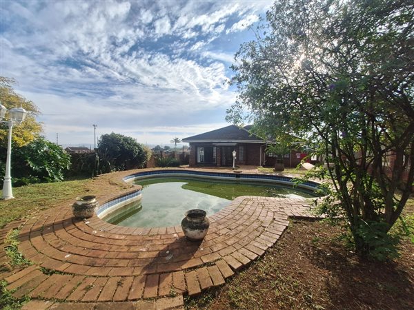 4 Bed House in Howick West