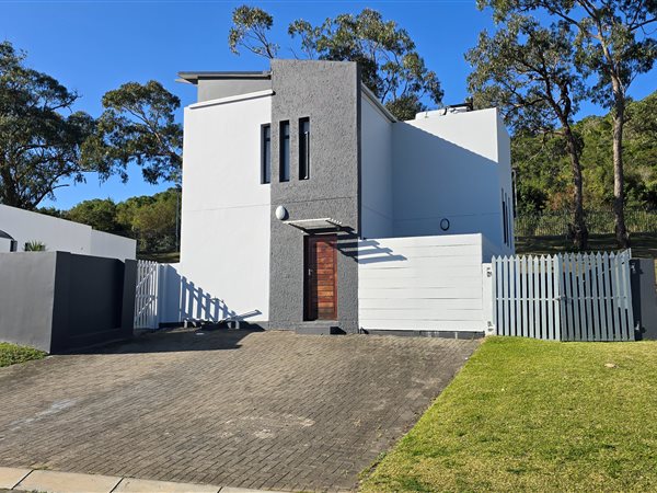 2 Bedroom Townhouse 2 Bedroom Townhouse