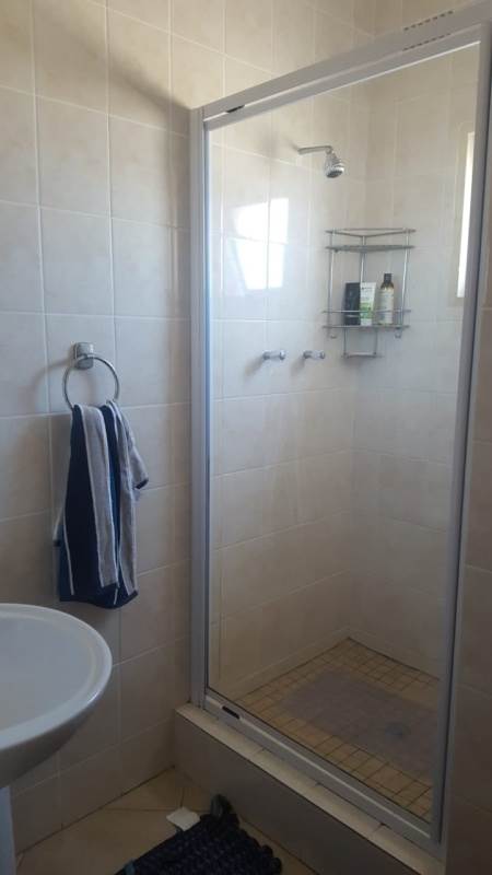 3 Bed Apartment in Lamberts Bay photo number 15