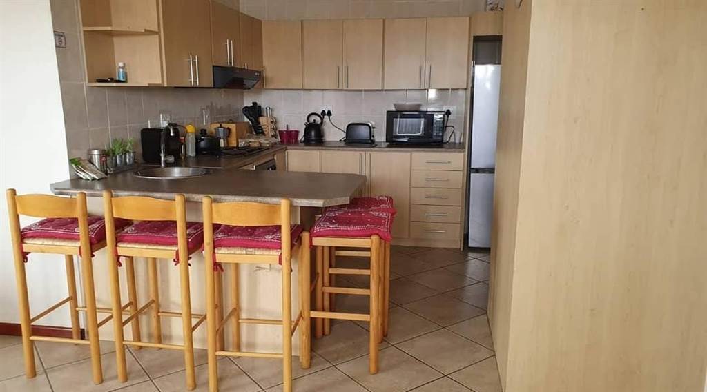 3 Bed Apartment in Lamberts Bay photo number 19