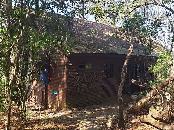 63.5 ha Smallholding 63.5 ha Smallholding