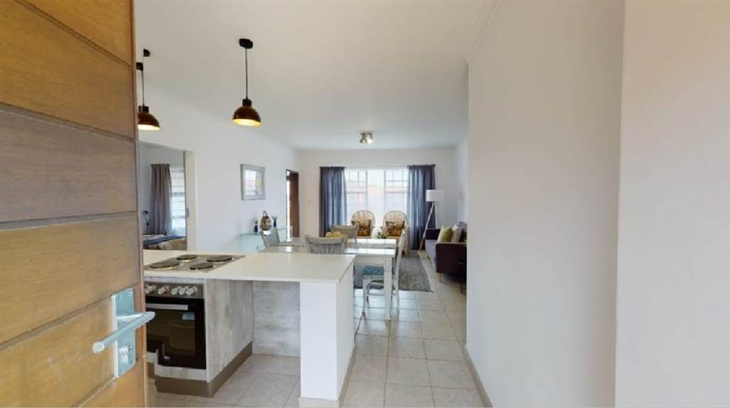 3 Bed Townhouse in Monavoni AH photo number 11