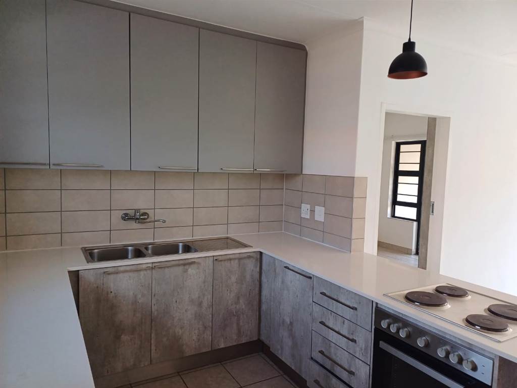 3 Bed Townhouse in Monavoni AH photo number 14