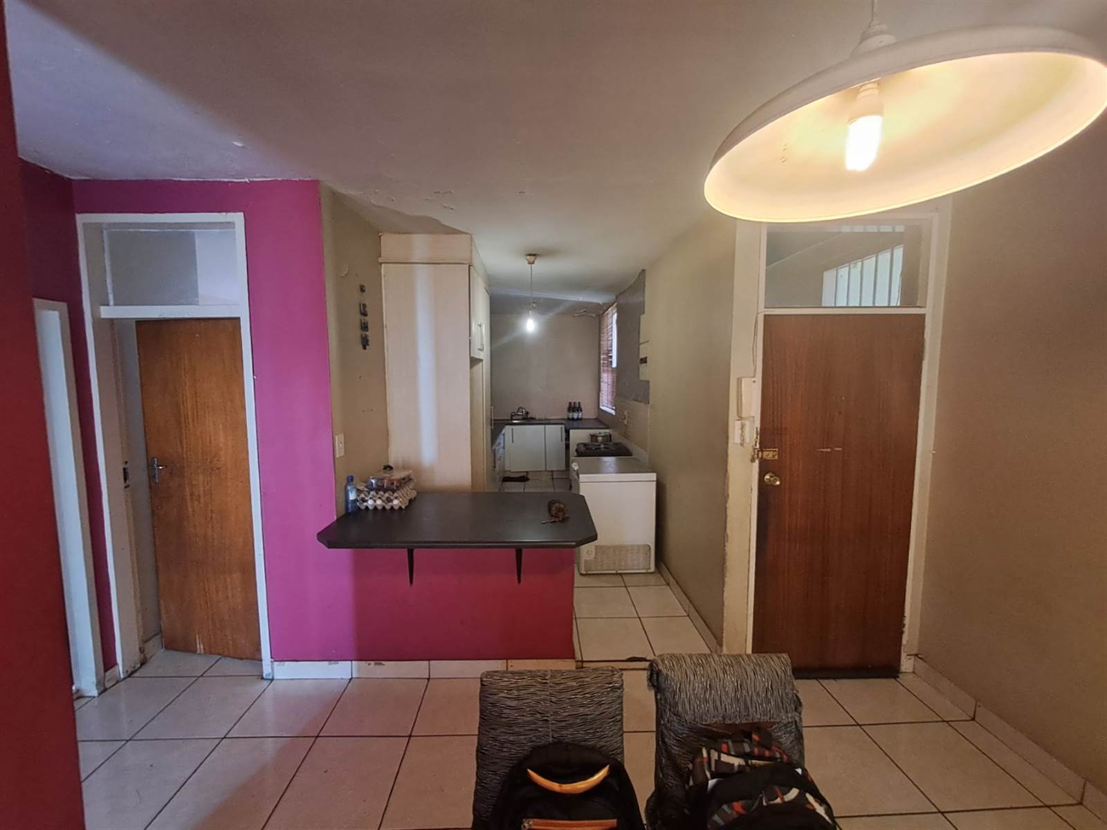 2 Bed Apartment in Yeoville photo number 7