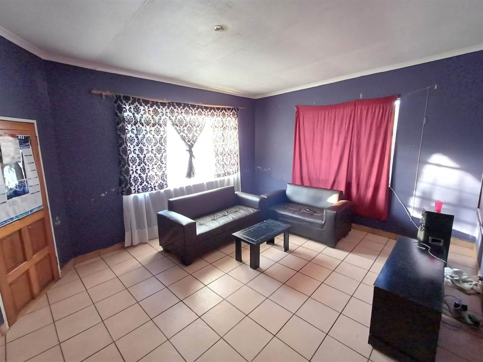 2 Bed House in Roodepoort Central photo number 17