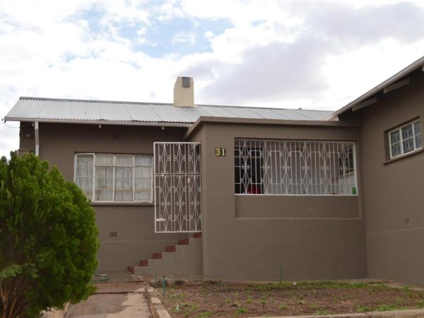 3 Bedroom House 3 Bedroom House