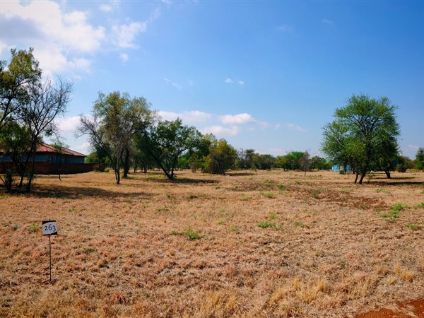 960 m² Land