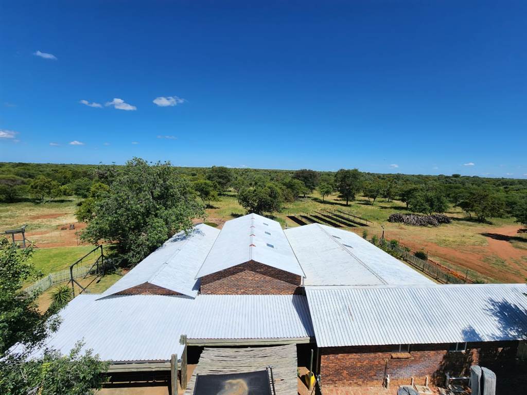 1860 ha Farm in Thabazimbi photo number 12