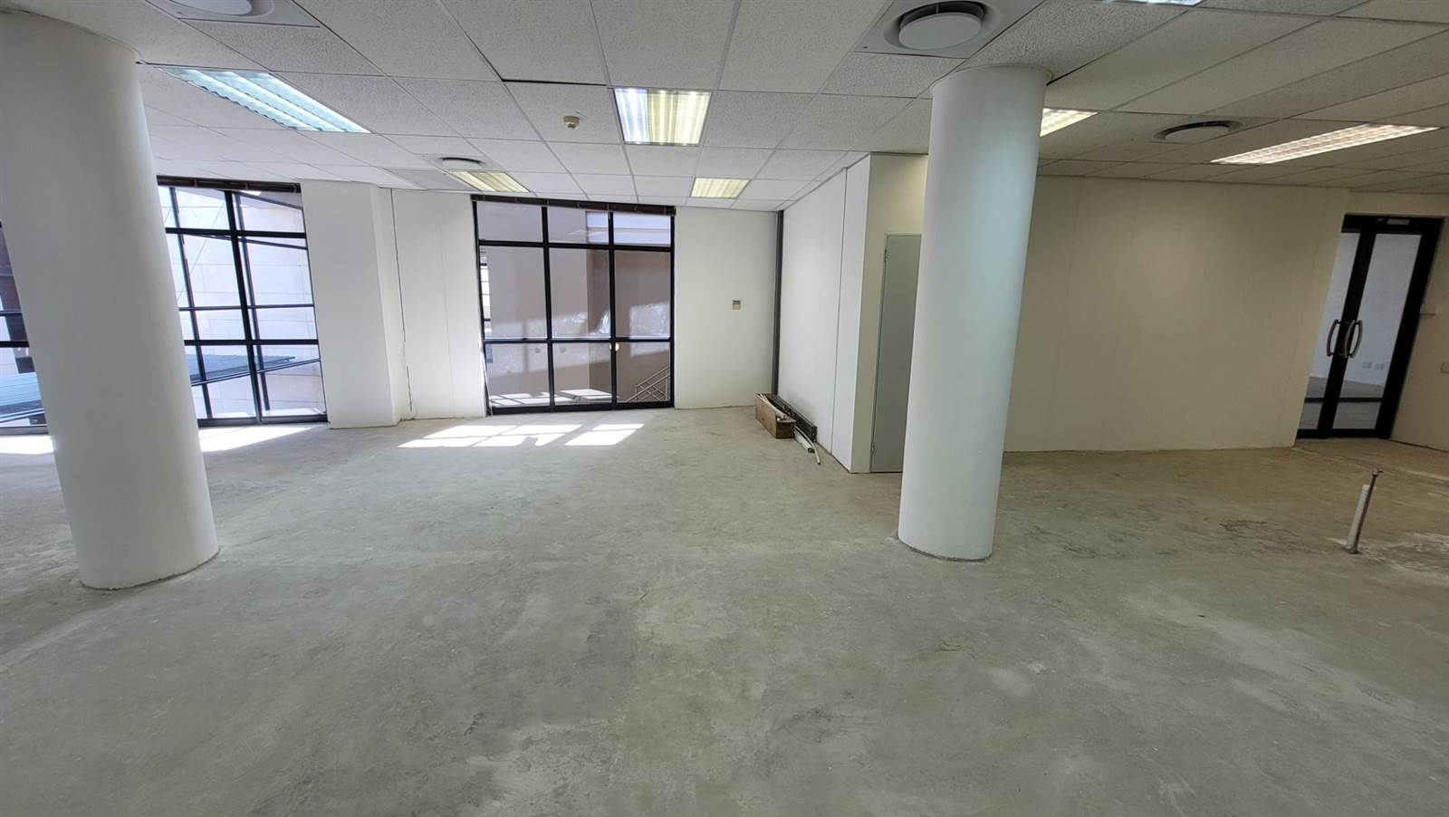 175  m² Office Space in Brooklyn photo number 6