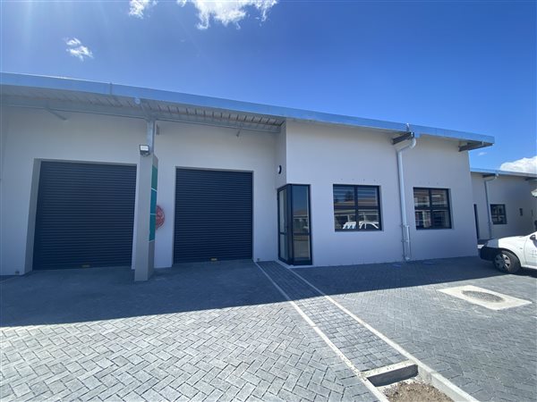 110  m² Industrial space