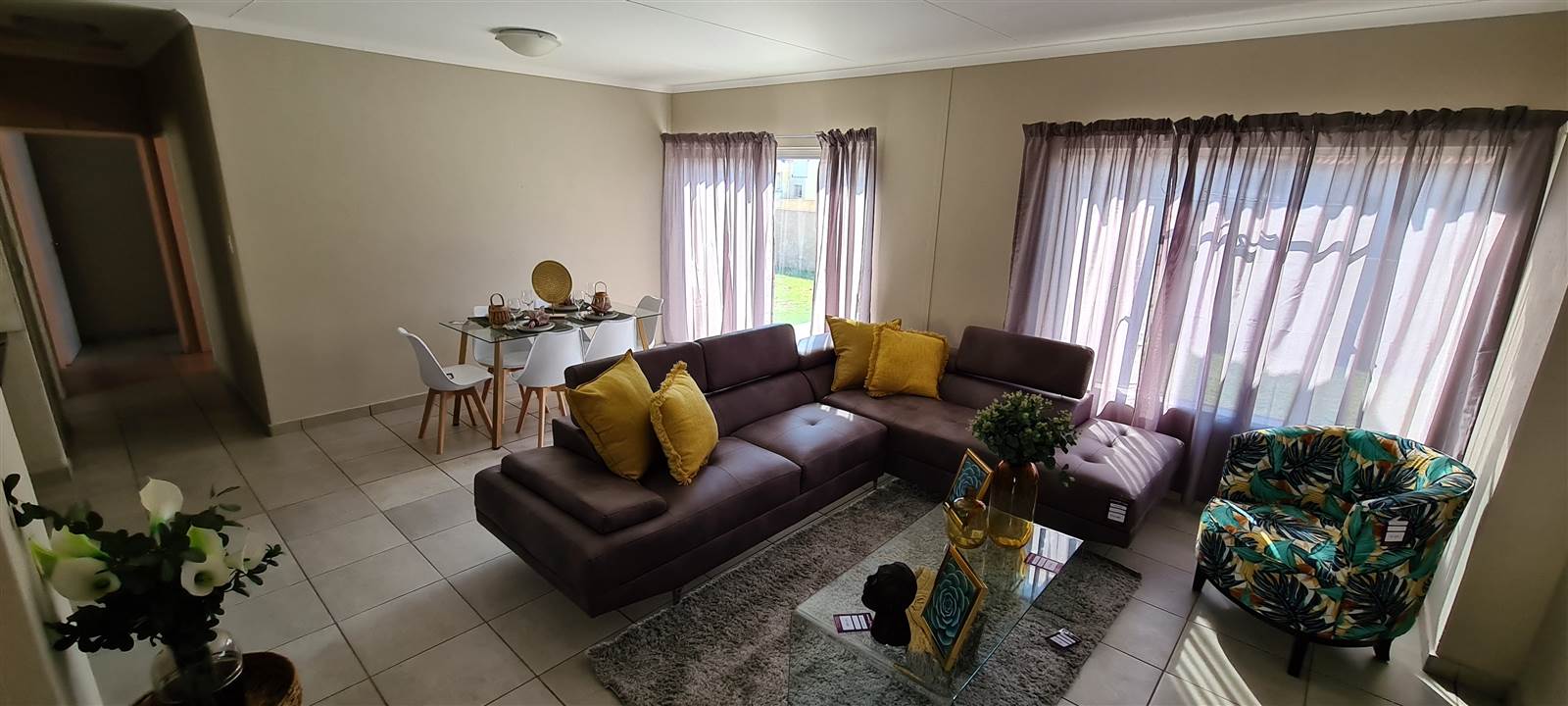 3 Bed House in Waterkloof photo number 1