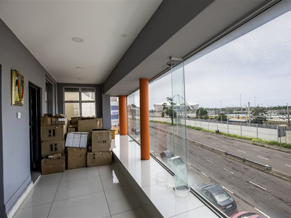 900 m² Commercial space 900 m² Commercial space