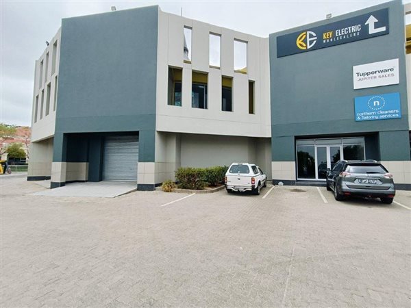 429  m² Industrial space