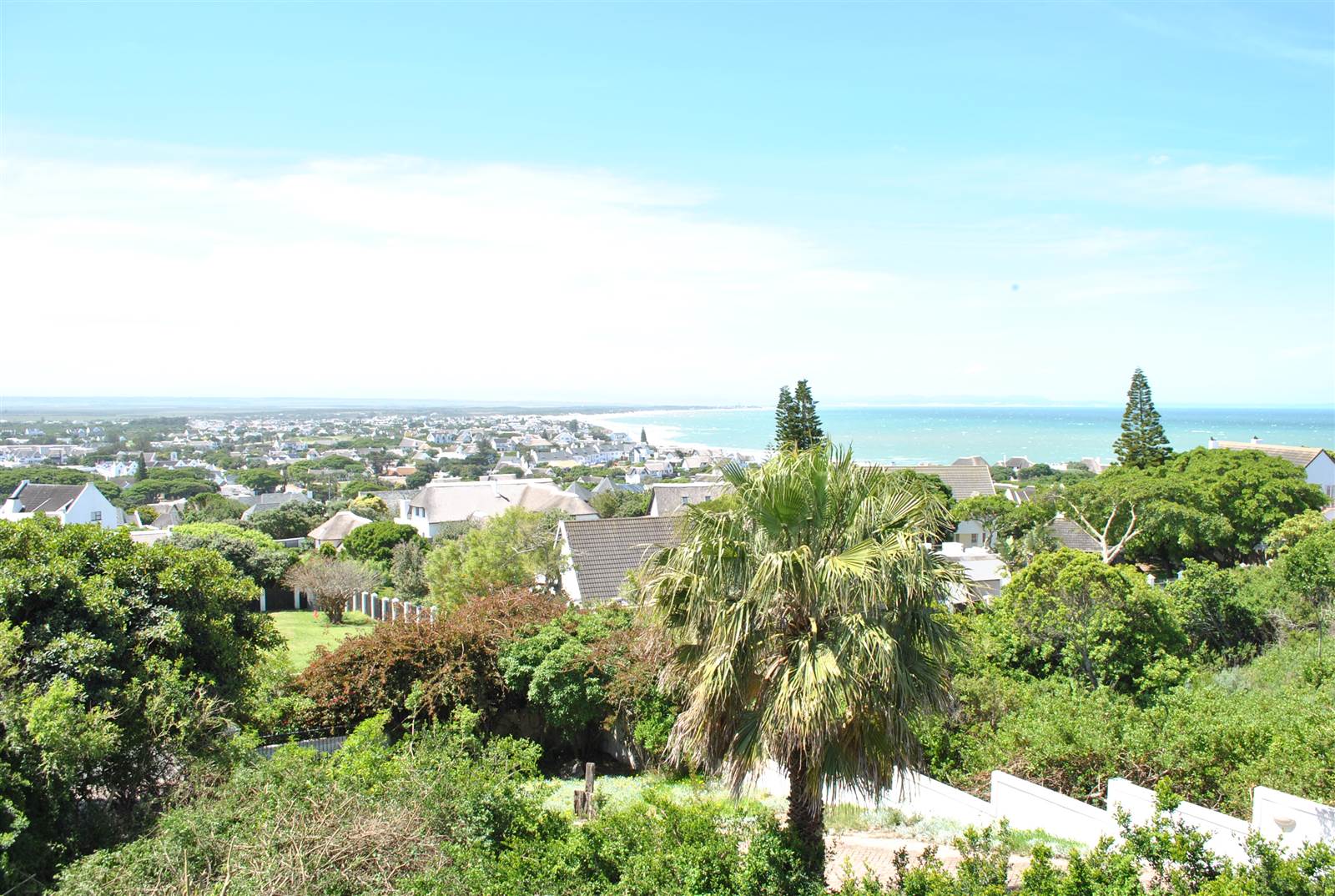 4 Bed House in St Francis Bay photo number 4