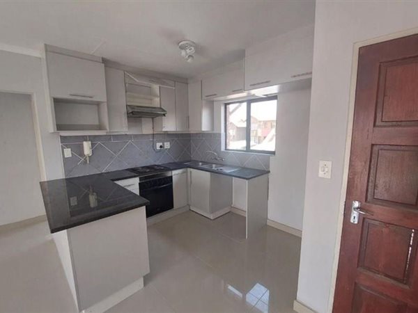 2 Bed Cluster in Mondeor