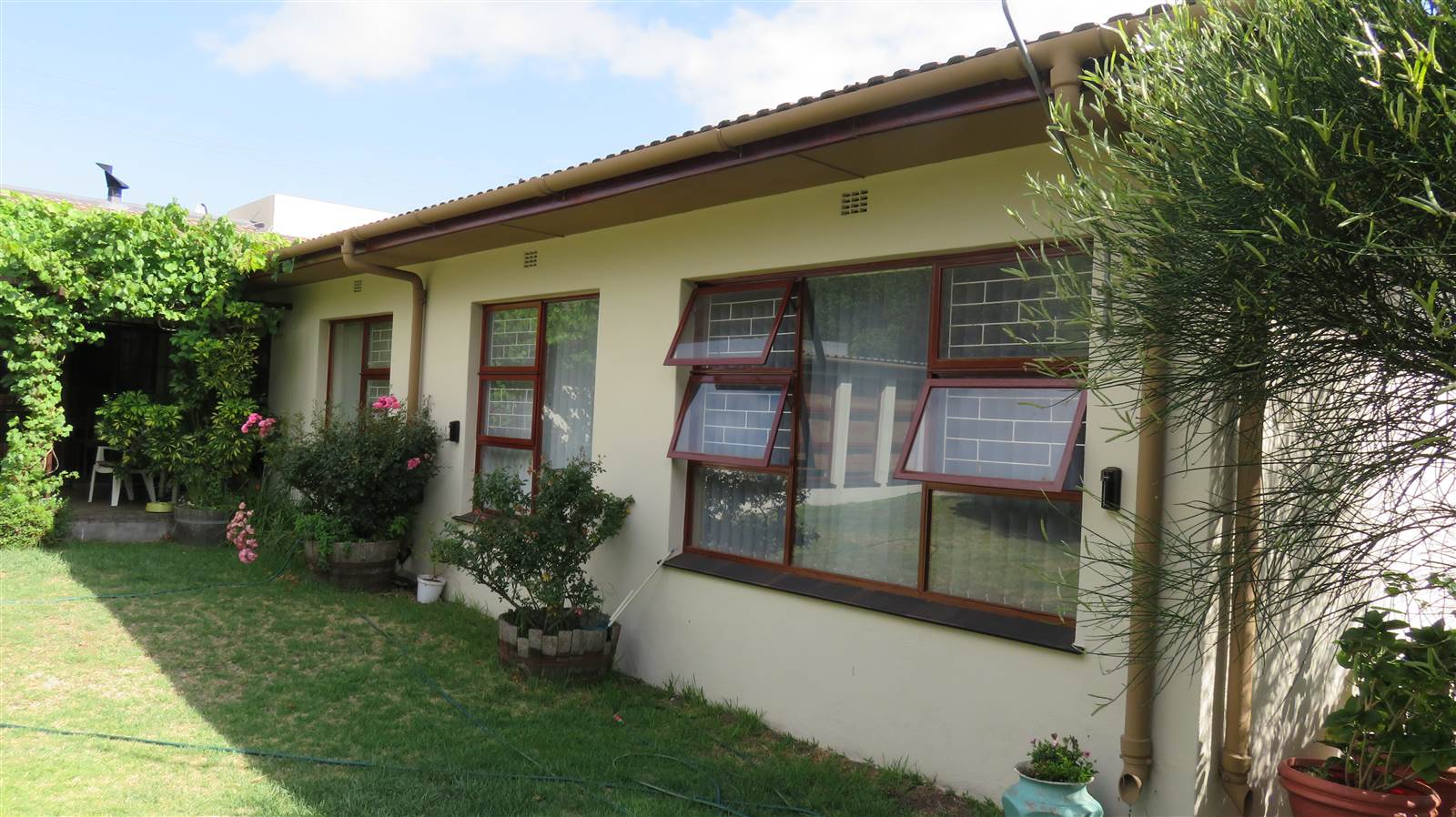 4 Bed House in Grabouw photo number 16
