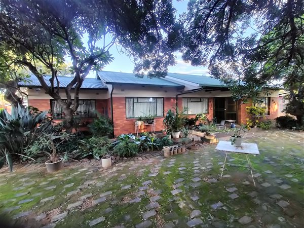 3 Bedroom House 3 Bedroom House