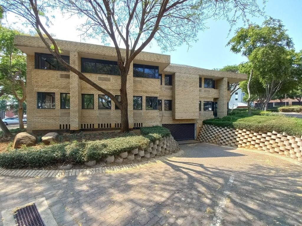 5745  m² Commercial space in Bryanston West photo number 12