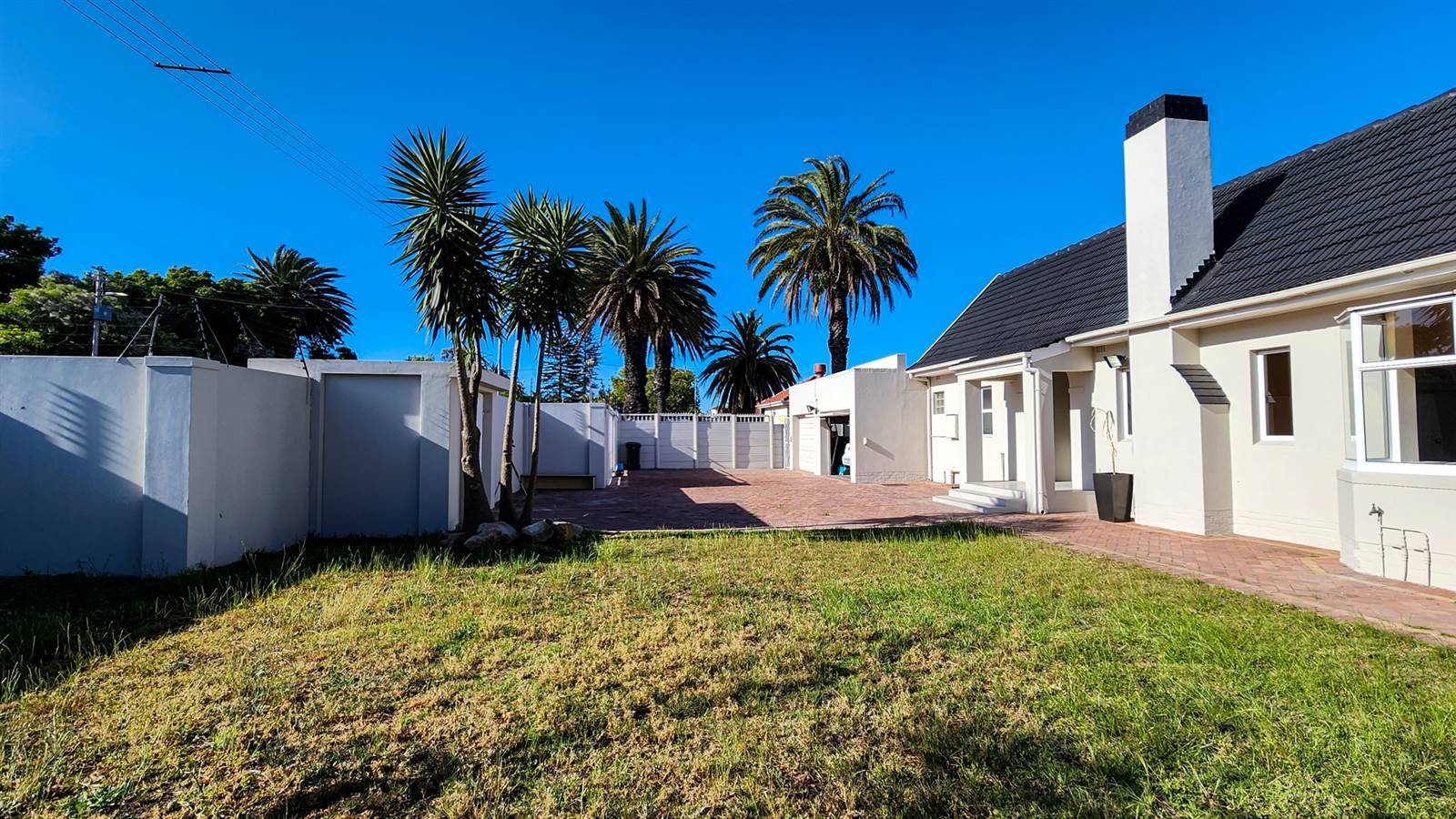 2 Bed House in Rondebosch photo number 2