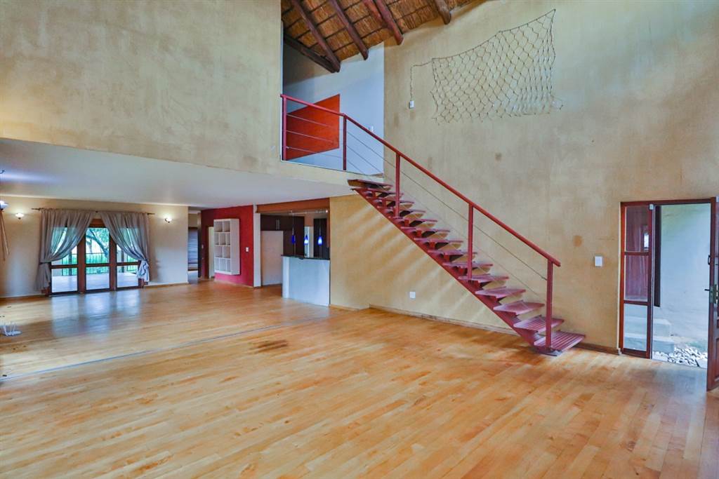 4 Bed House in Xanadu Eco Park photo number 9