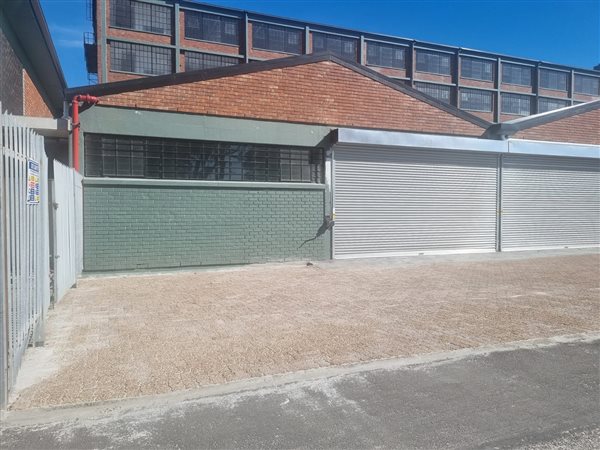 314  m² Commercial space