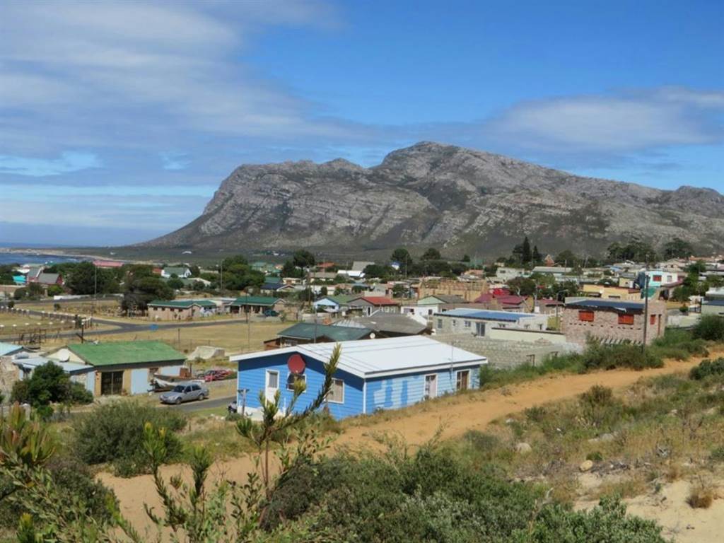 380 m² Land available in Kleinmond photo number 9