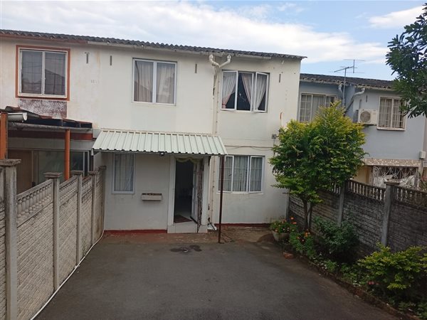 3 Bedroom House 3 Bedroom House