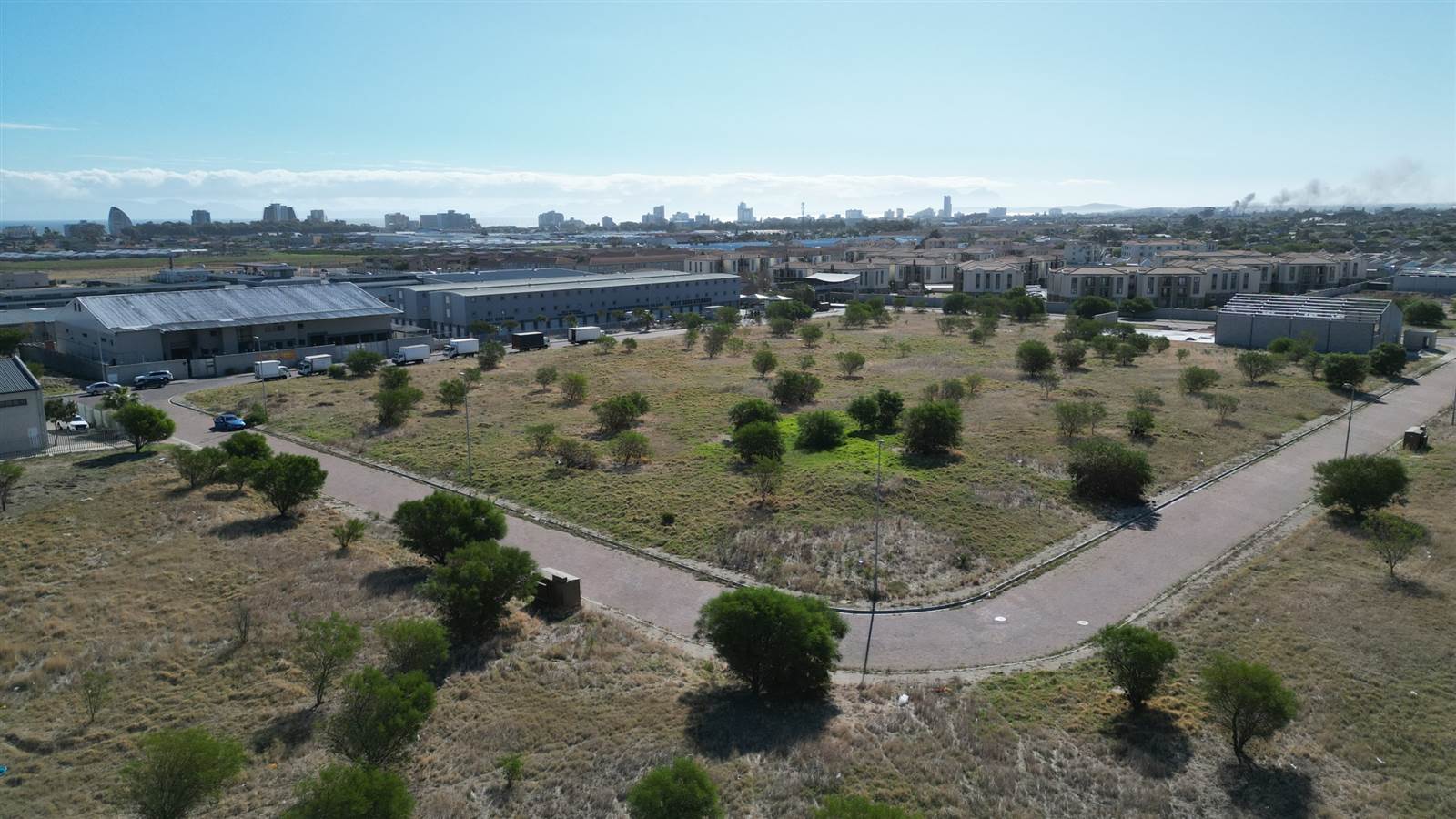 830 m² Land available in Strand Central photo number 8