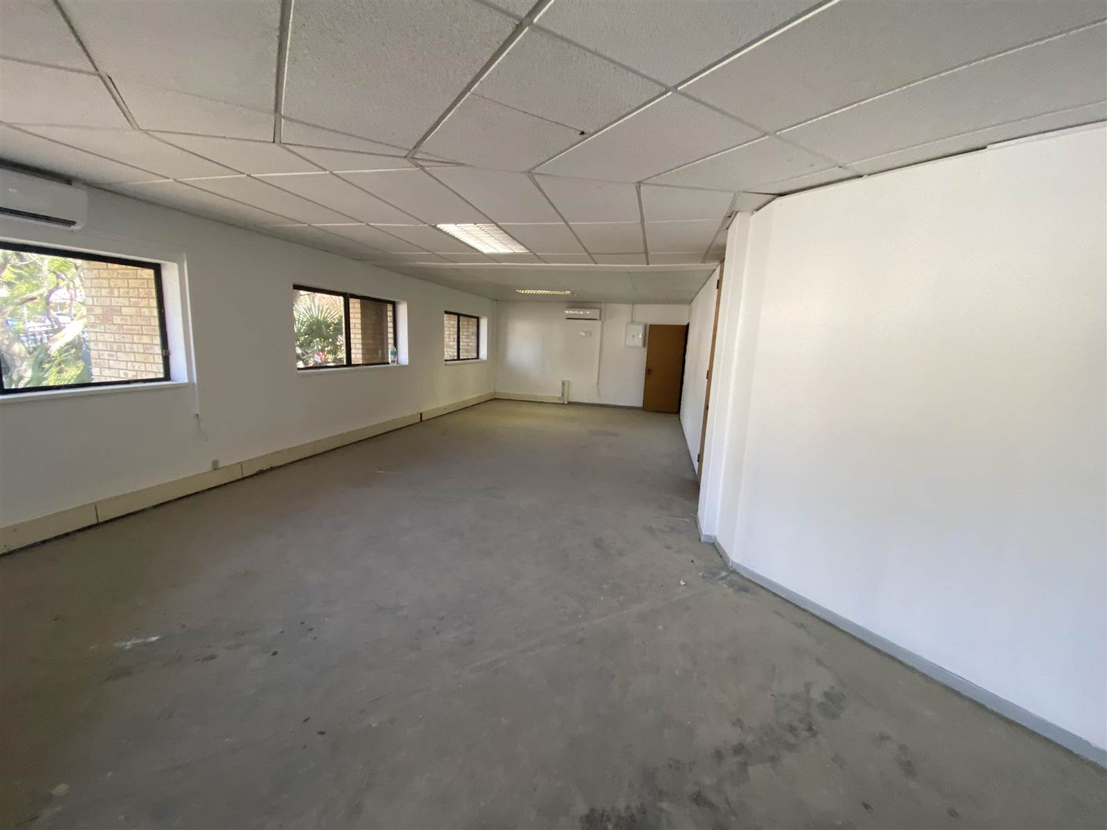 137  m² Commercial space in Morningside photo number 16