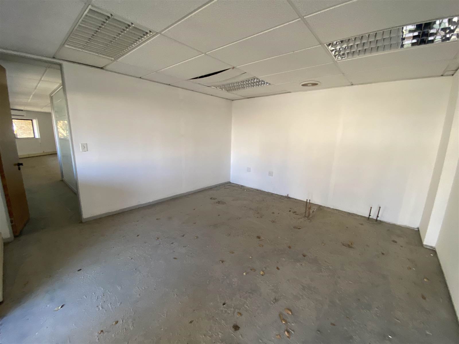 137  m² Commercial space in Morningside photo number 11