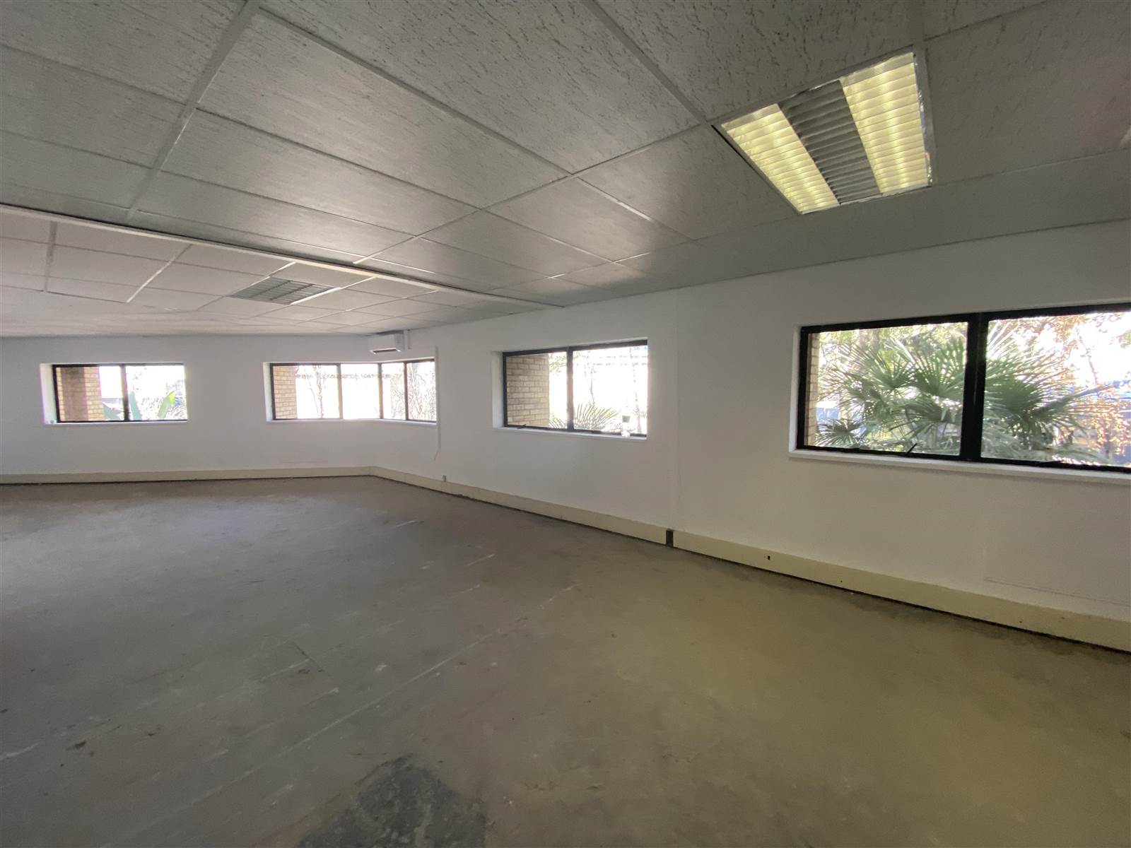 137  m² Commercial space in Morningside photo number 5
