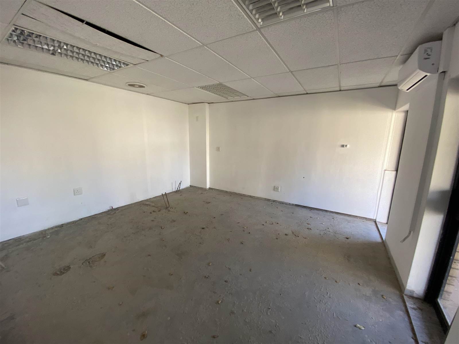 137  m² Commercial space in Morningside photo number 9
