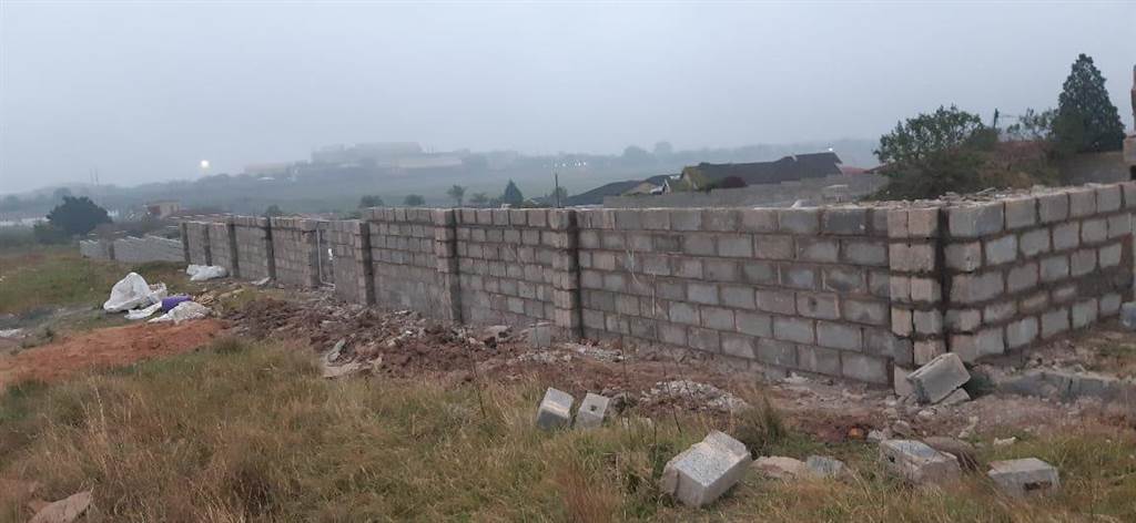 1000 m² Land available in Mthata photo number 3