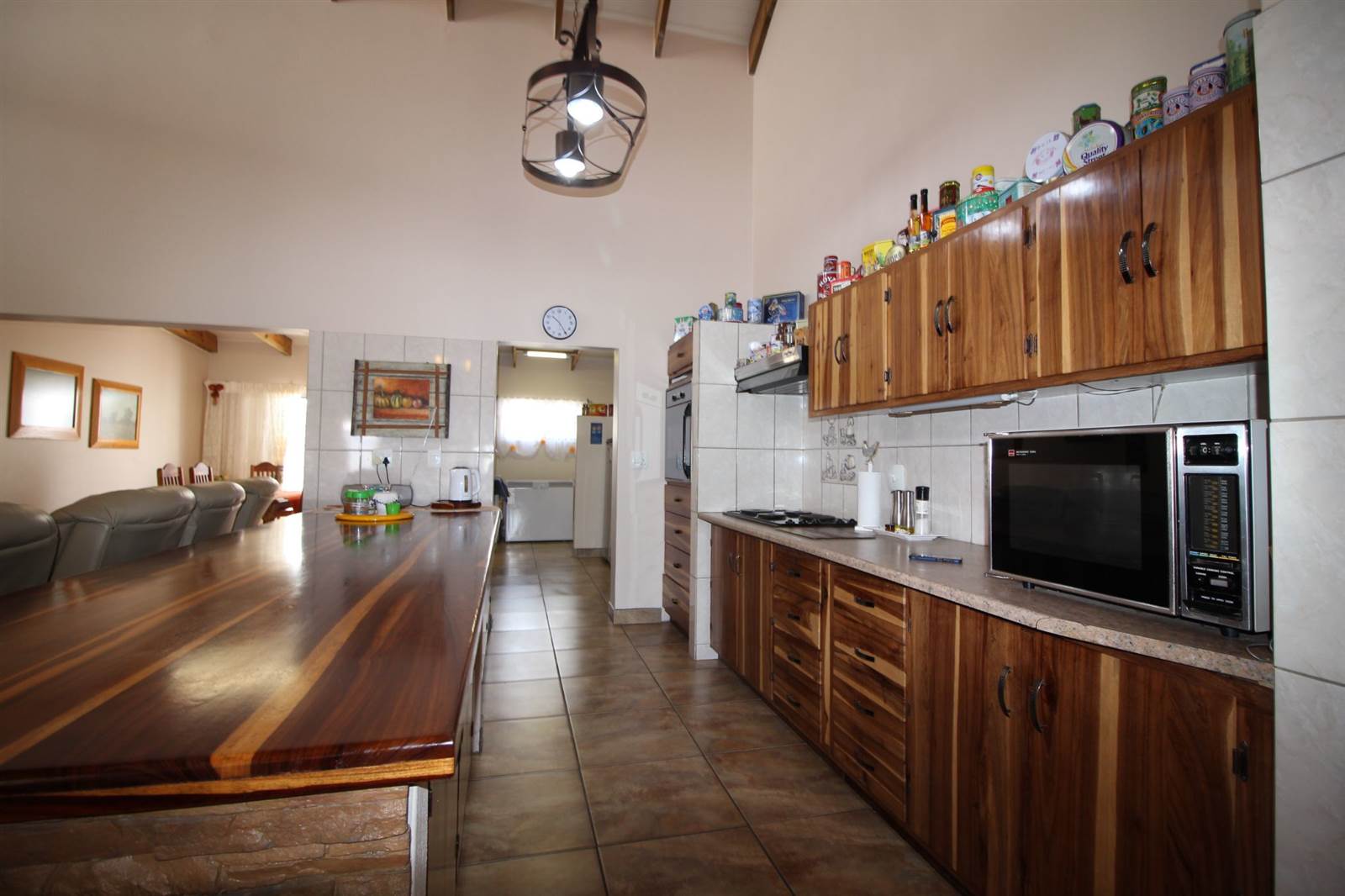 2 Bed House in Port Owen photo number 8