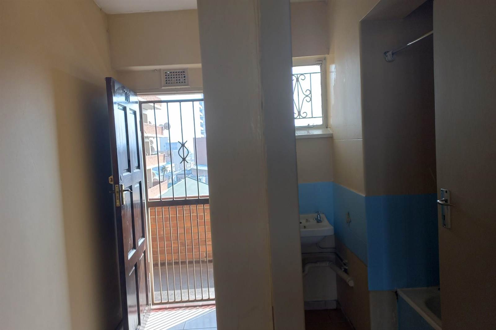 3 Bed Apartment in Pietermaritzburg Central photo number 16
