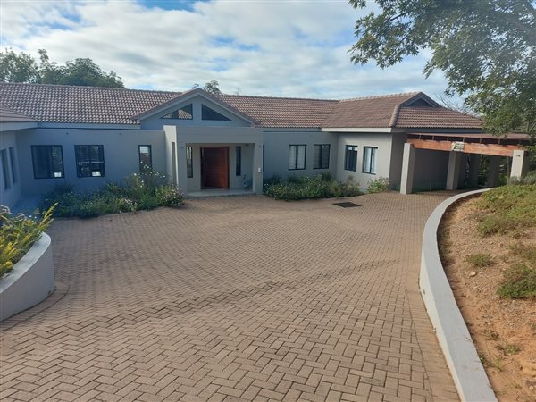 5 Bed House in White River