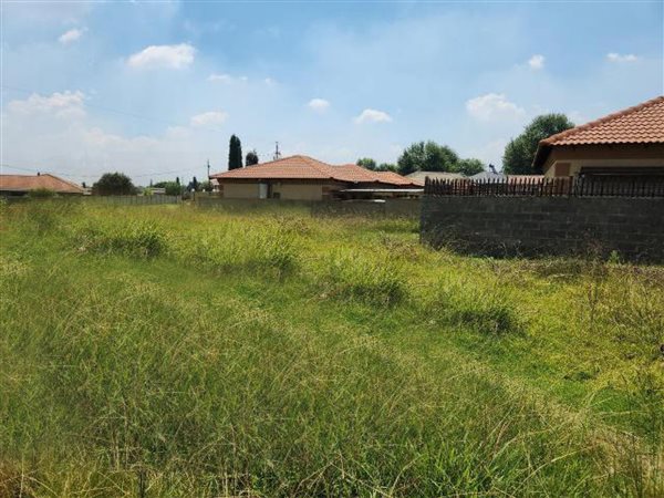 166 m² Land available in Ermelo