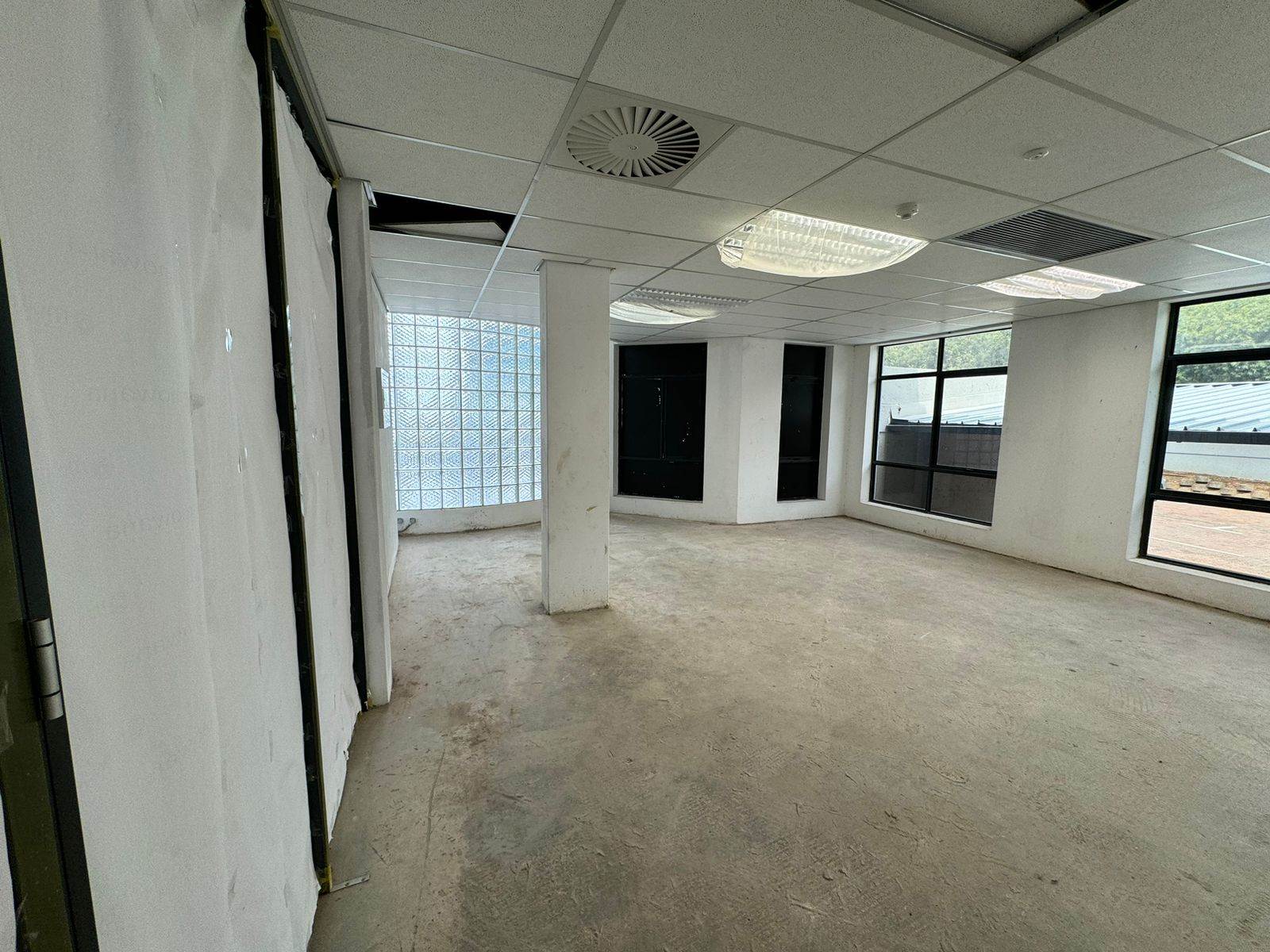60  m² Commercial space in Morningside photo number 22