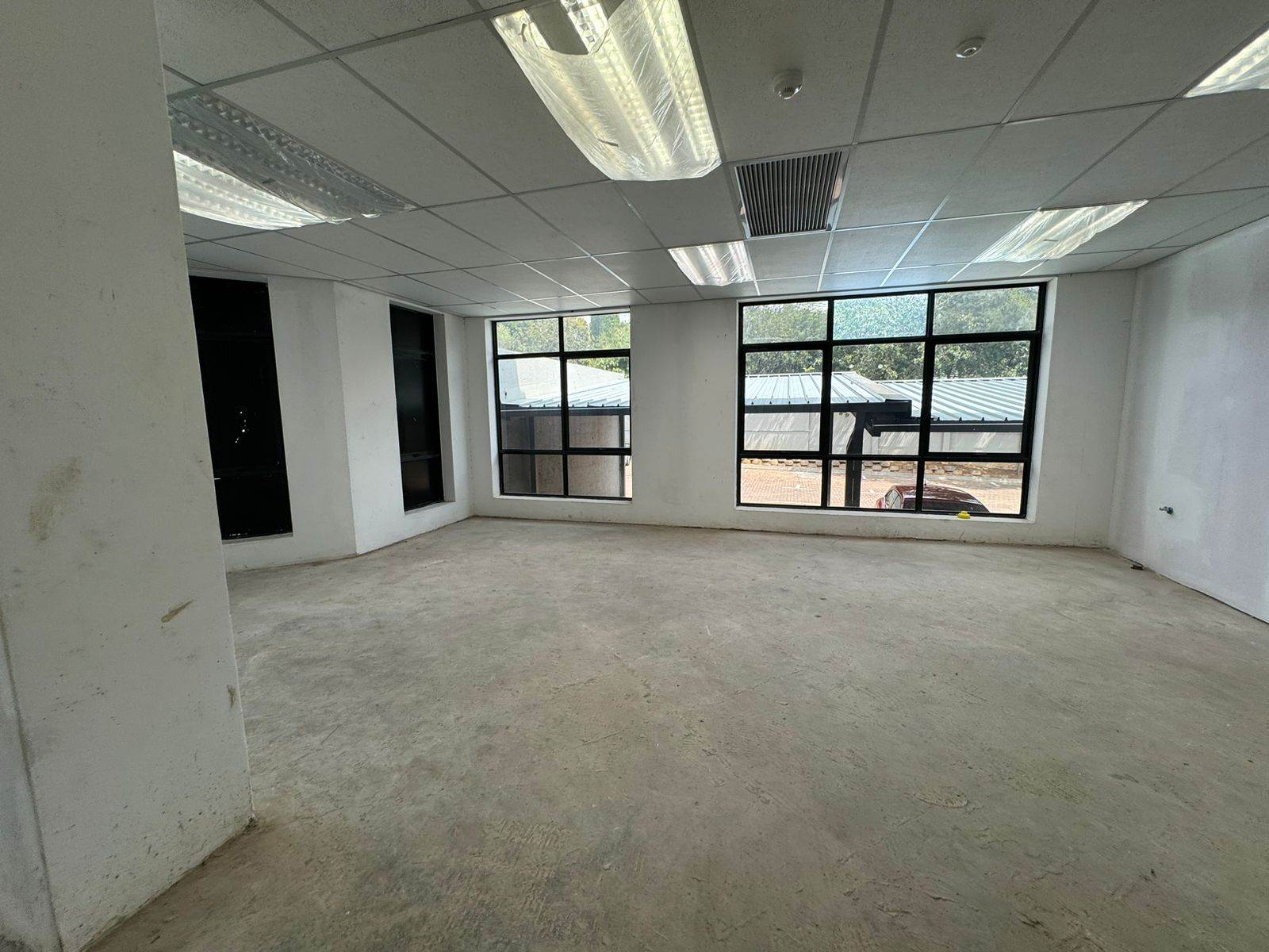 60  m² Commercial space in Morningside photo number 12