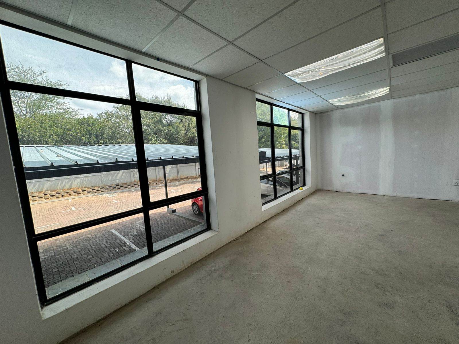 60  m² Commercial space in Morningside photo number 9